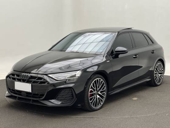 AUDI A3 2.0 40 TFSI GASOLINA SPORTBACK PERFORMANCE BLACK S-TRONIC AUDI A3 2.0 40 TFSI GASOLINA SPORTBACK PERFORMANCE BLACK S-TRONIC